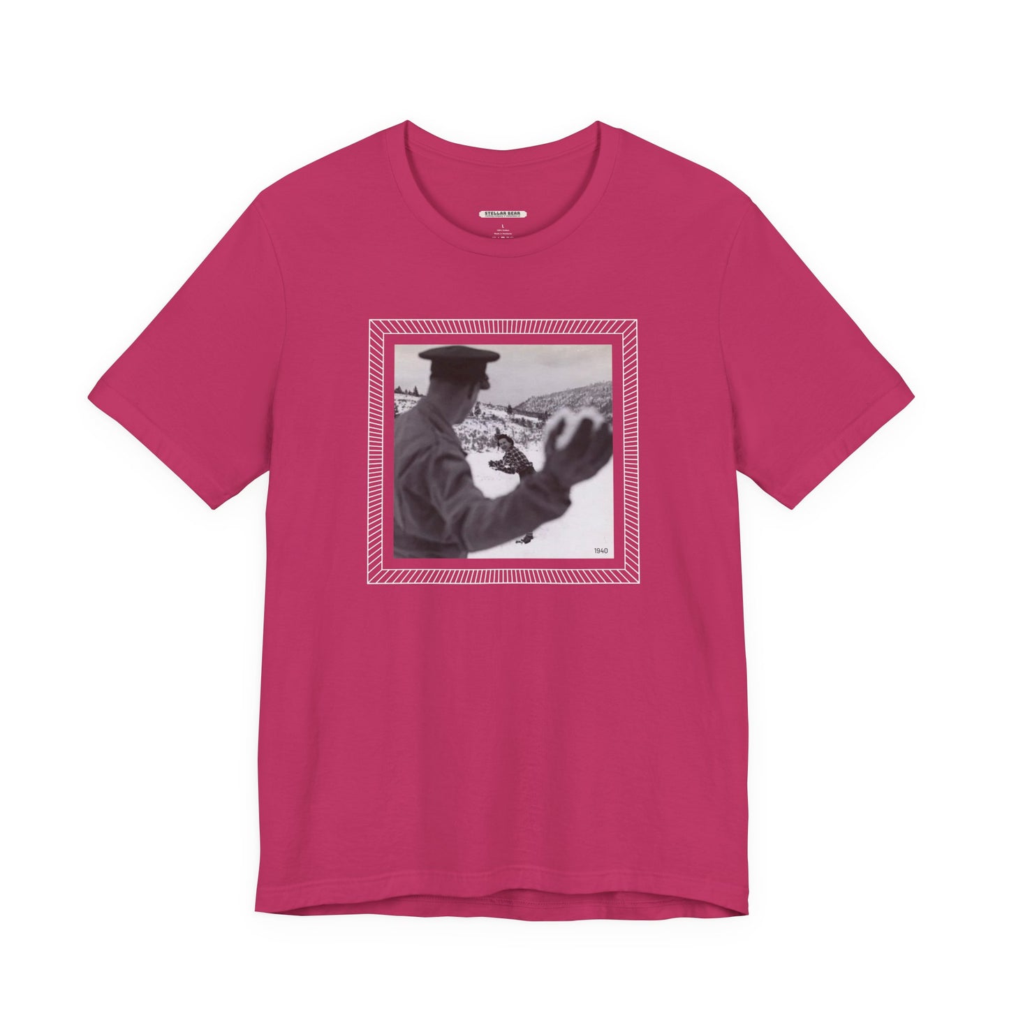 Snowball Fight, Marines, 1940 Vintage Graphic T-Shirt