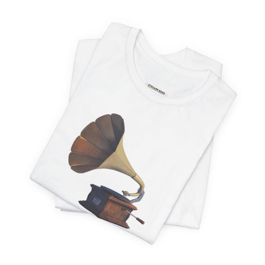 Gramohpone Record Player Vintage Objects Graphic T-Shirt