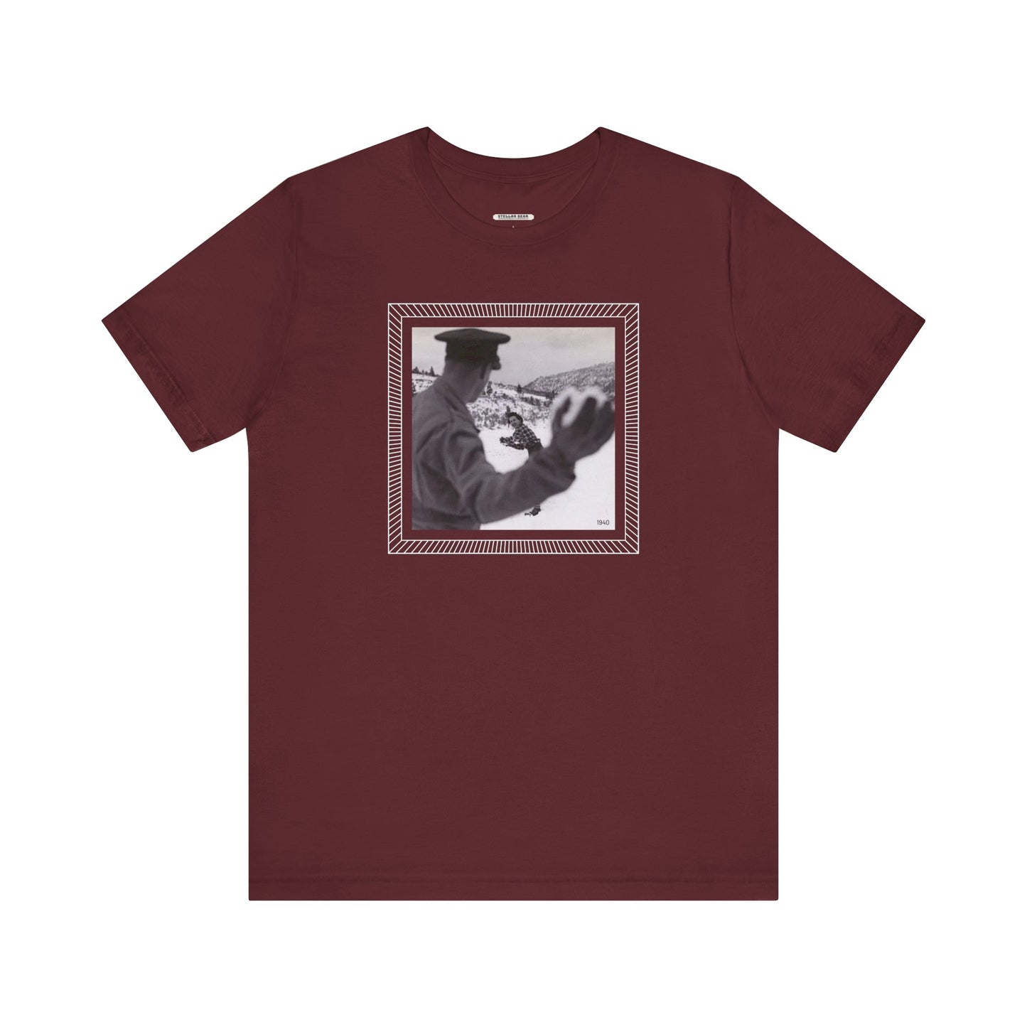 Snowball Fight, Marines, 1940 Vintage Graphic T-Shirt